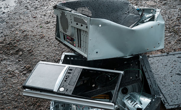 How to Deal With IT Asset Disposition After a Flood - Disposed Laptops | Iron Mountain