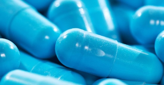 5 International Pharma Companies Adopt Policy Center | Pills